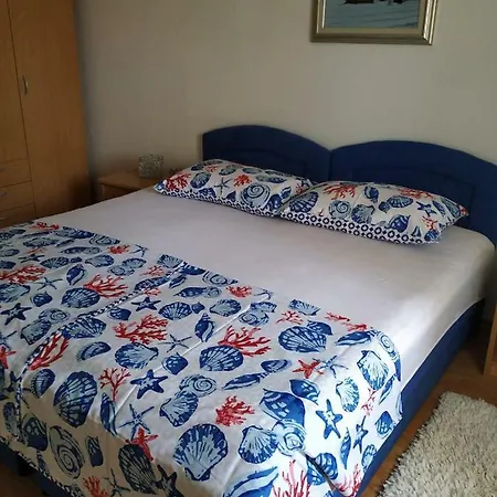 Apartment Neja *