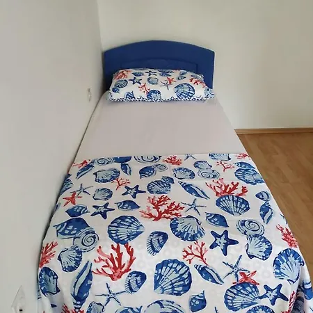 Apartment Neja Smrika