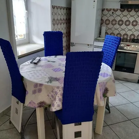 Neja *